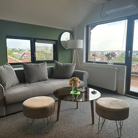 Nido 22 Free Parking *