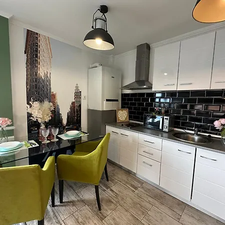 Nido 22 Free Parking