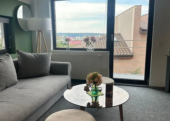 Nido 22 Free Parking *